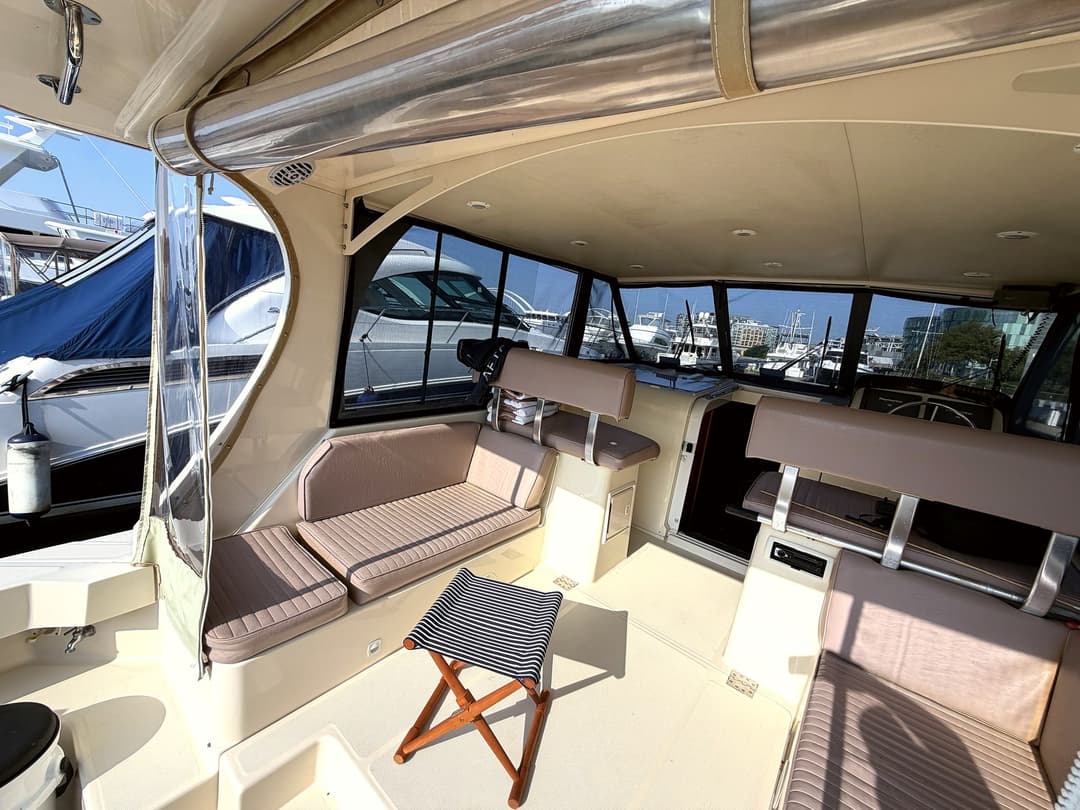 Comfortable salon seating aboard Geronimo