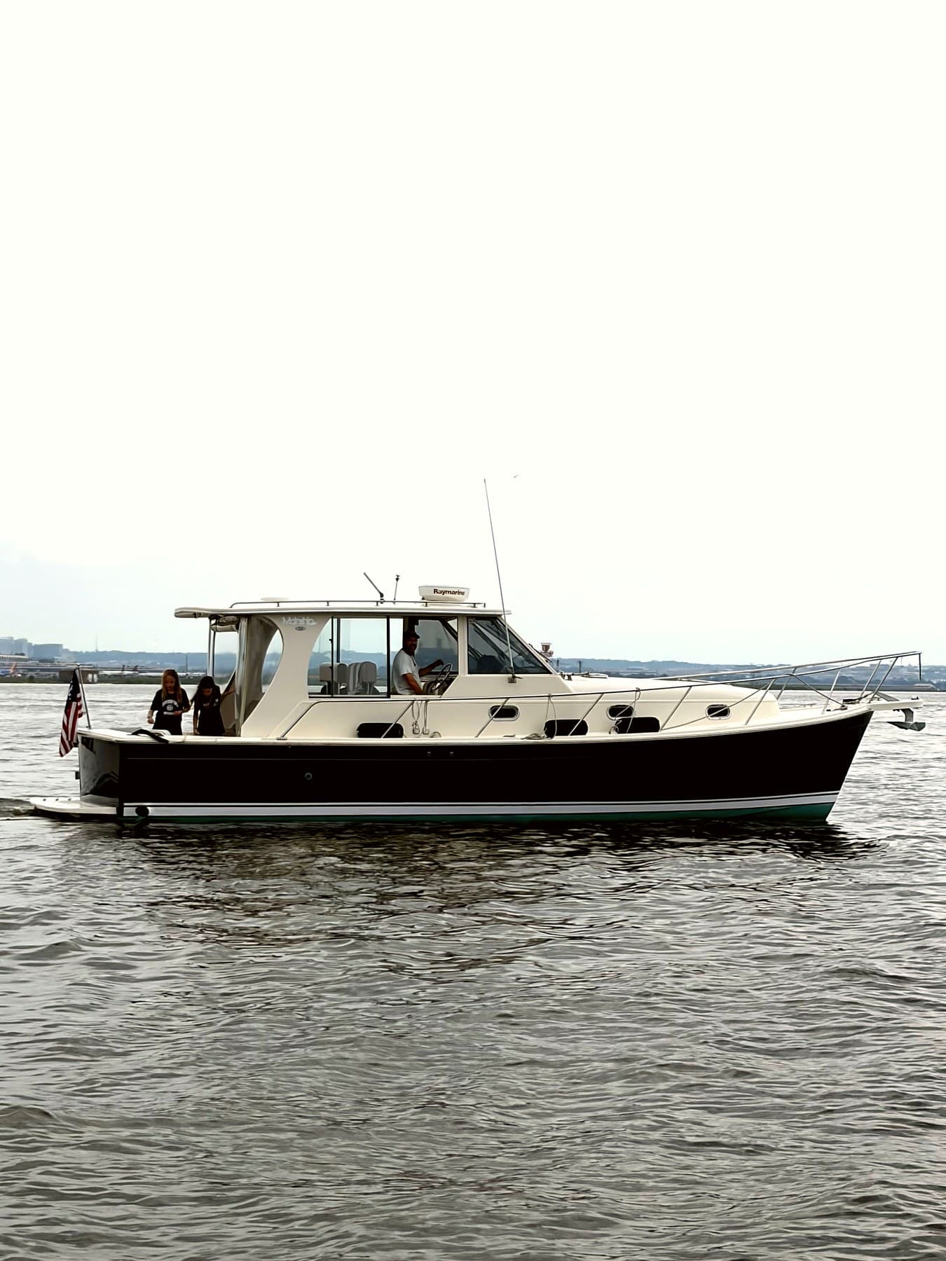Geronimo underway on the Potomac River during a private sunset boat tour